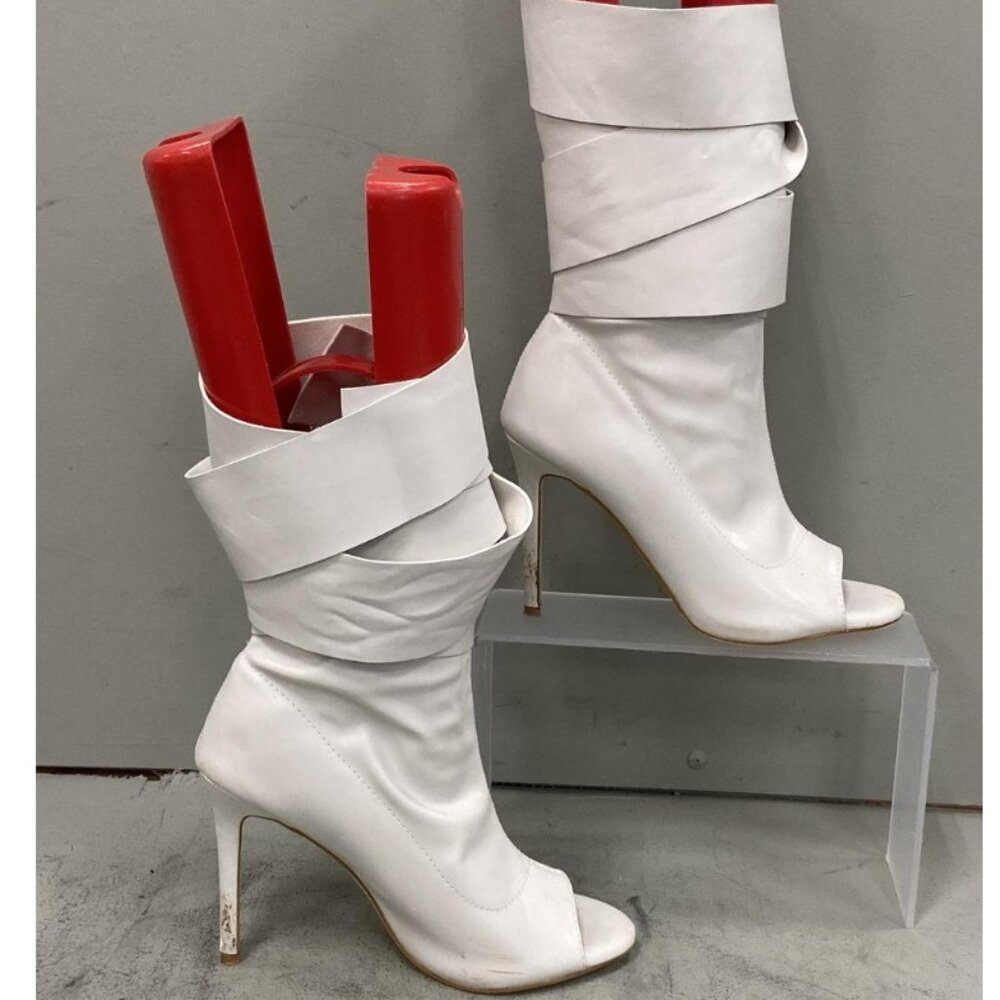 Azalea Wang White High-Heeled Boots, Size 8.5